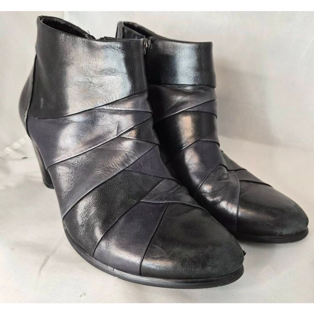 Spring step boots - Picture 2 of 7